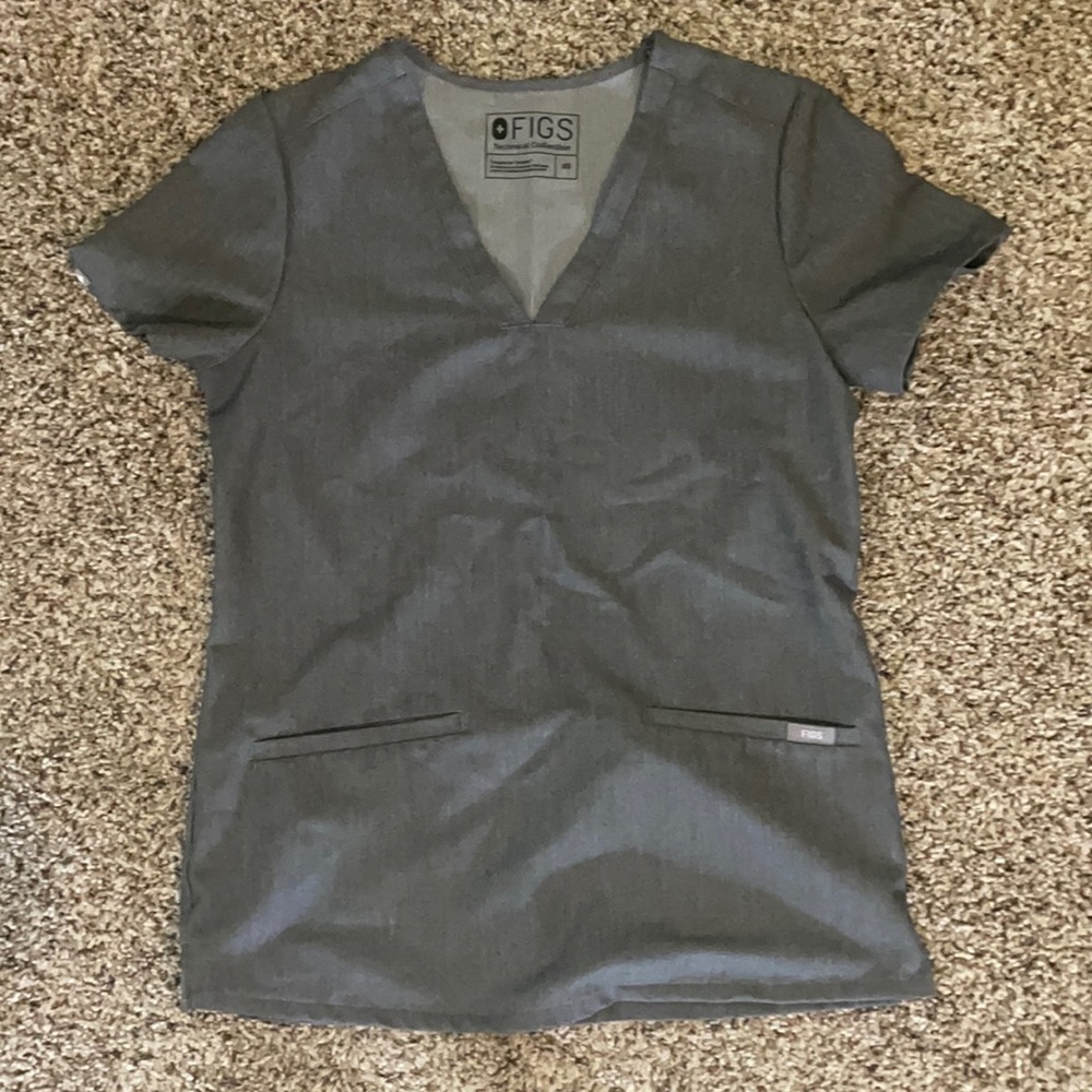 FIGS XS three pocket casma scrub top